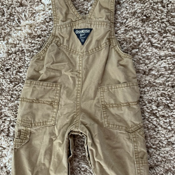 🆕OshKosh- khaki overalls - Picture 5 of 10